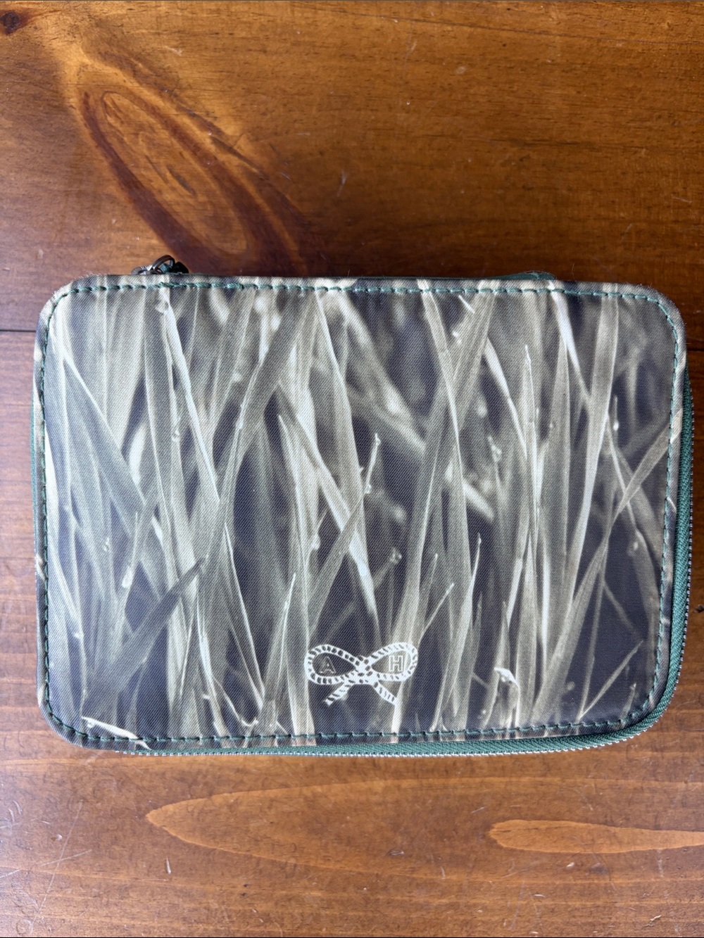 ANYA HINDMARCH Green Grass Makeup Case